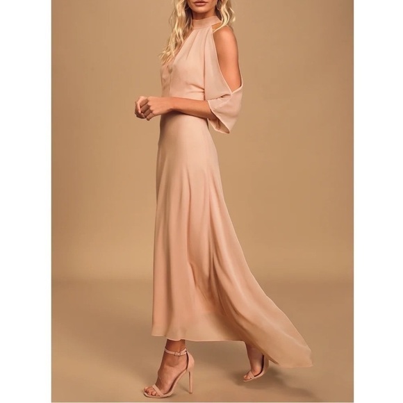 LULU'S Loving Moment Blush Cold-Shoulder Cutout Halter Maxi Dress SIze Small NWT - Picture 16 of 16